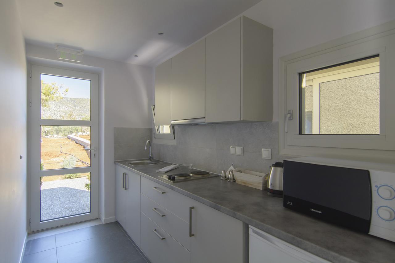 Lavender Cove Aparthotel Kórfos Exteriör bild