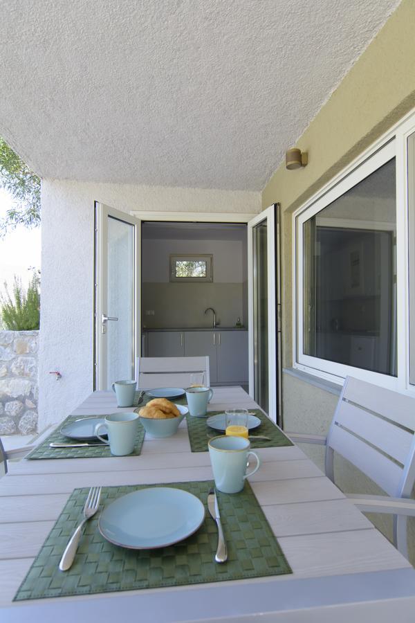 Lavender Cove Aparthotel Kórfos Exteriör bild