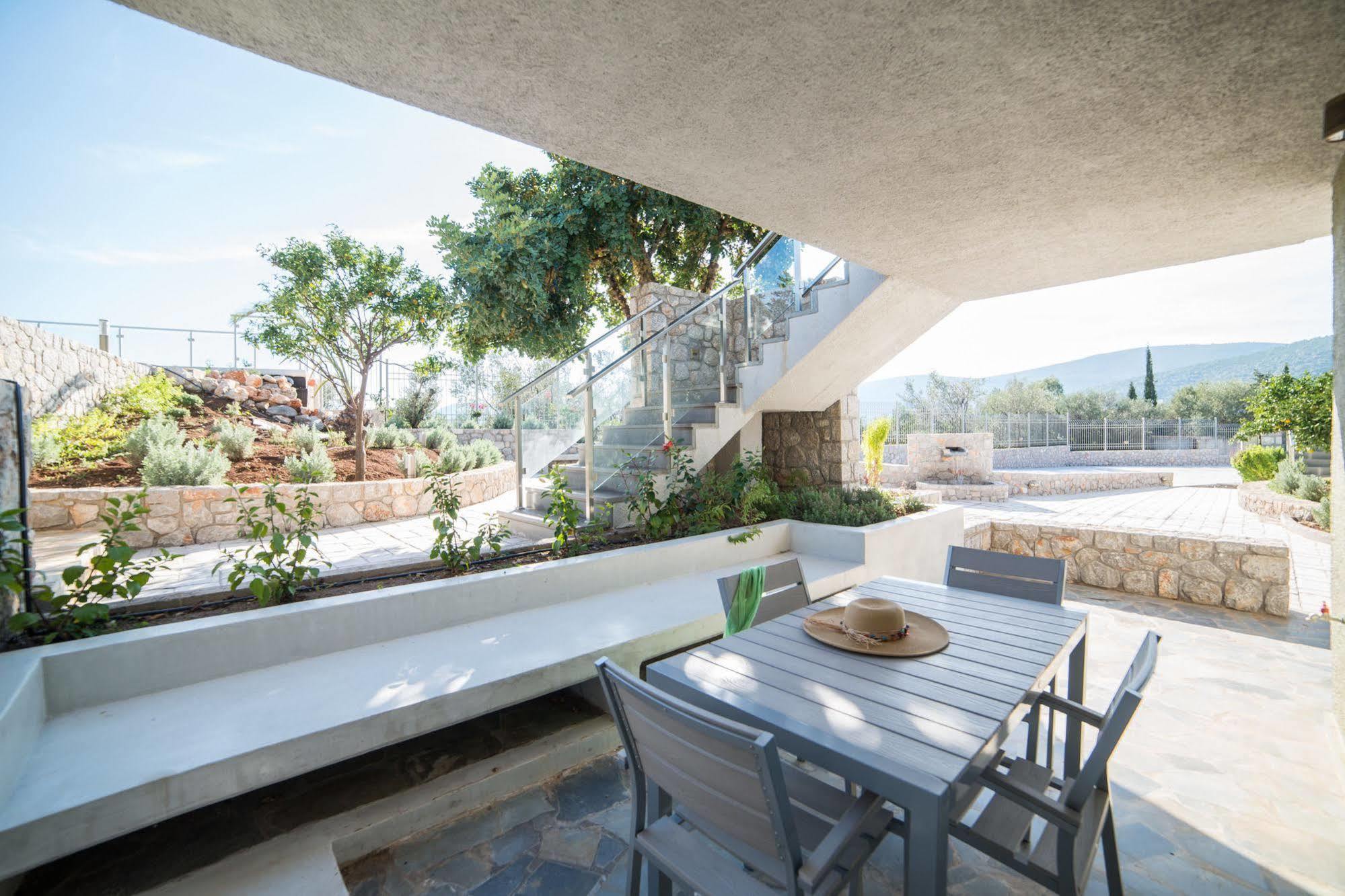 Lavender Cove Aparthotel Kórfos Exteriör bild