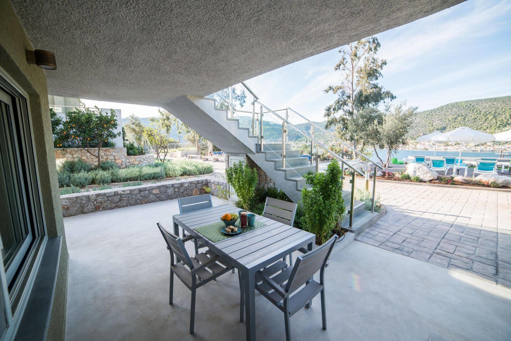 Lavender Cove Aparthotel Kórfos Exteriör bild